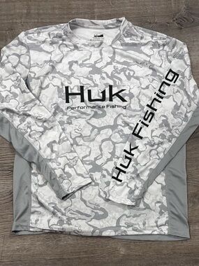 Huk Gray White Long Sleeve Fishing Shirt Men's Size M UV Protection